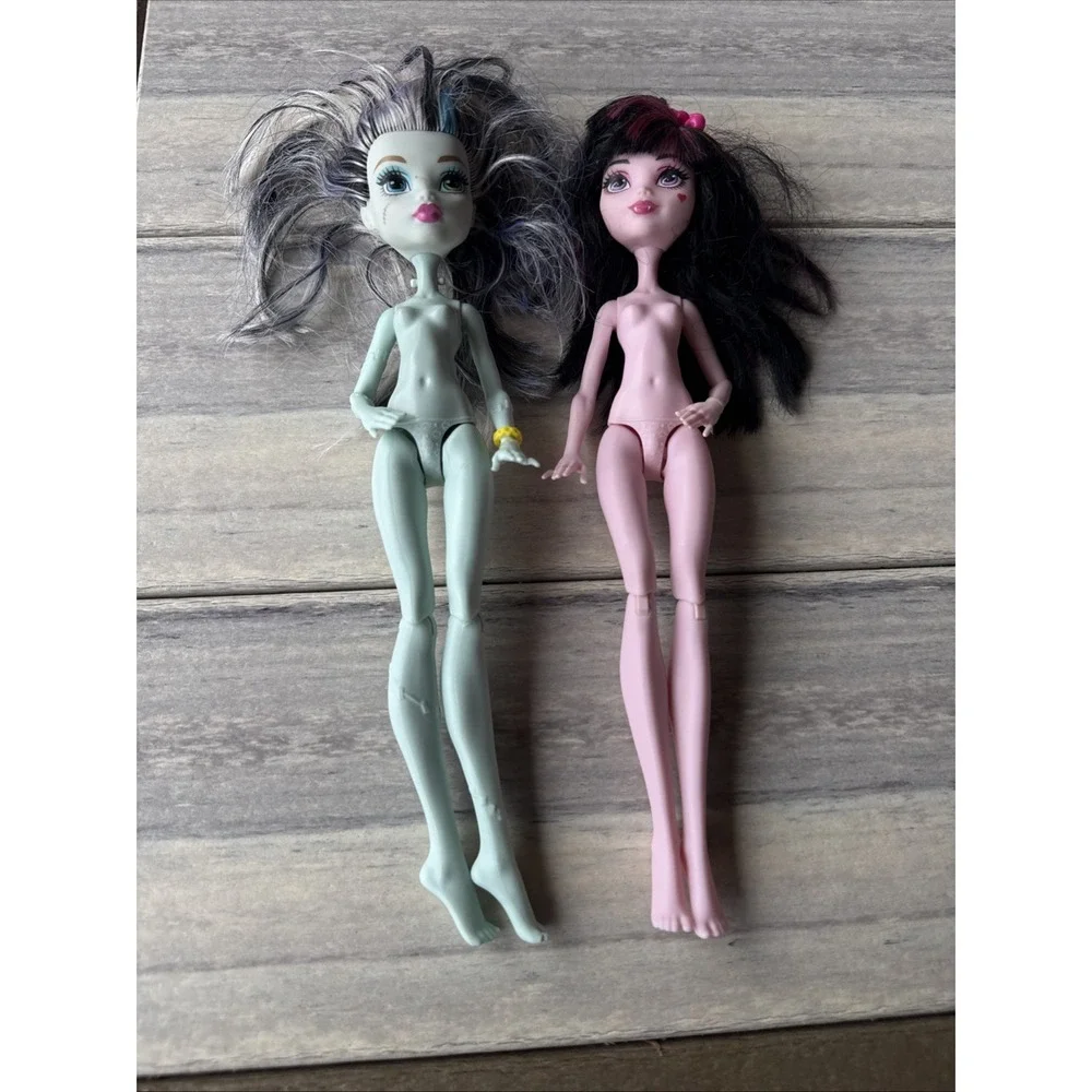Monster High Doll Draculara And FRANKIE STEIN 2015 Mattel - Nude